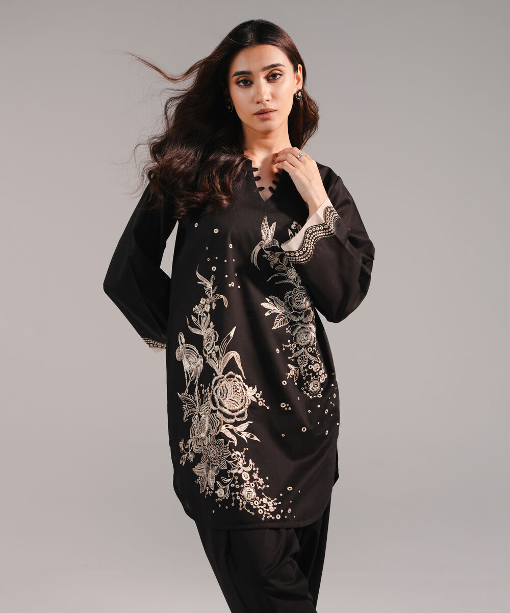 Women's RTW Crosshatch Embroidered Black Straight Shirt