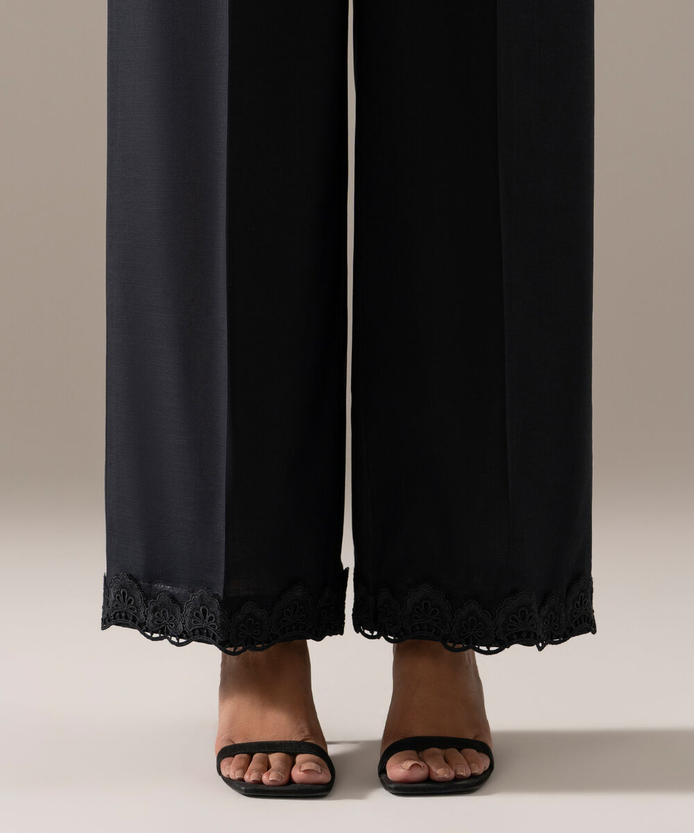 Women's RTW Cross Hatch Solid Black Flared Pants