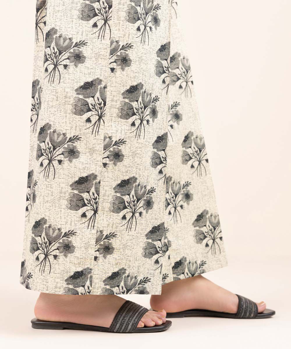 Women's Pret Cambric Black And White Printed Culottes