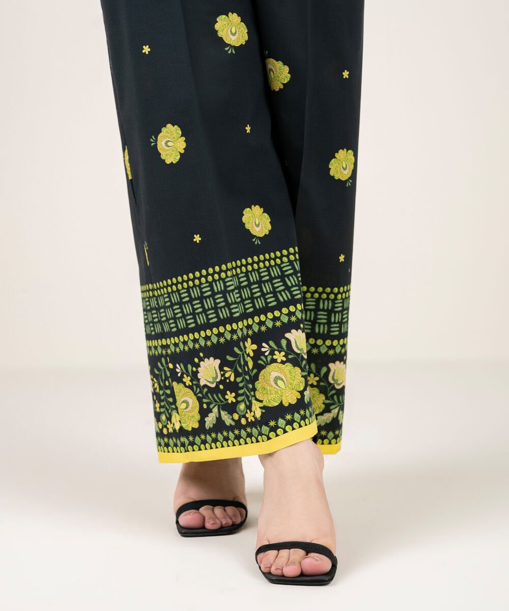 Women's RTW Cambric Printed Black Culottes