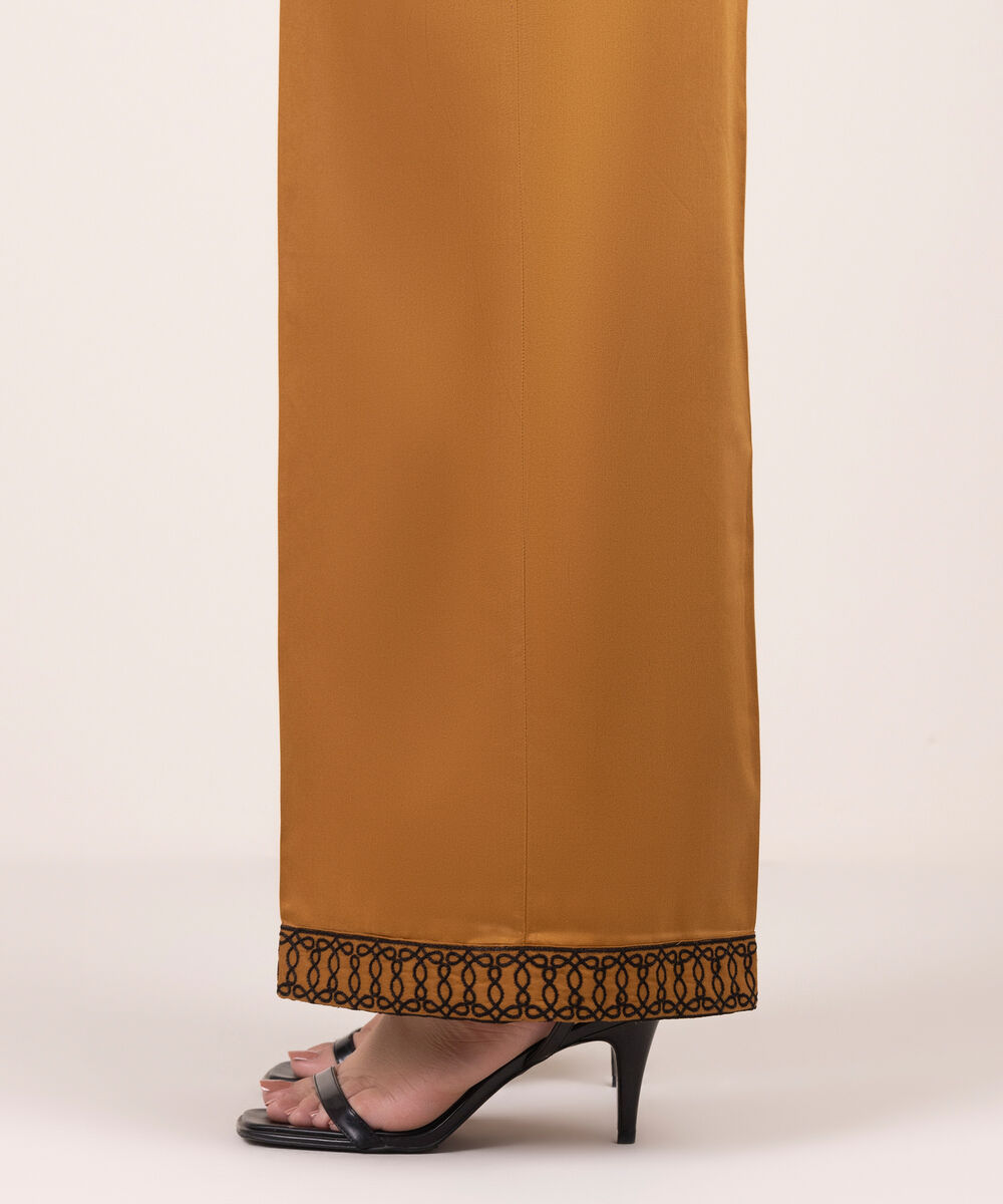 Women's RTW Cambric Embroidered Brown Culottes