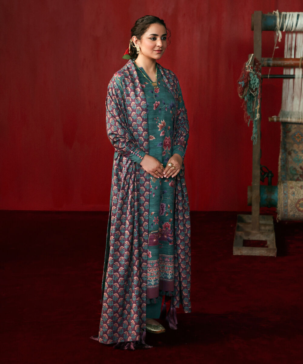 Women's Unstitched Khaddar Printed Green 3 Piece Suit