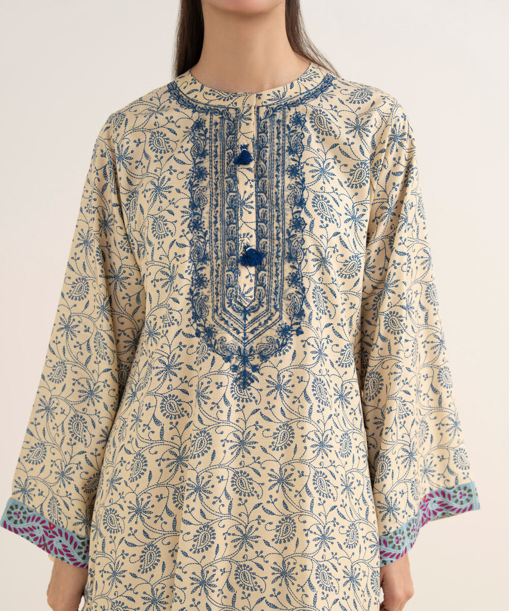 Women's RTW Herringbone Embroidered Cream White A-Line Shirt