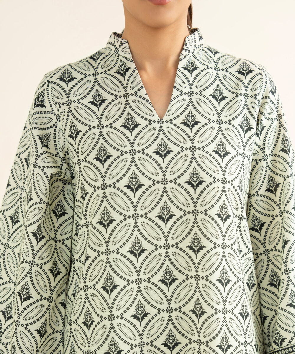 Women's Unstitched Light Khaddar Printed Multi 3 Piece Suit