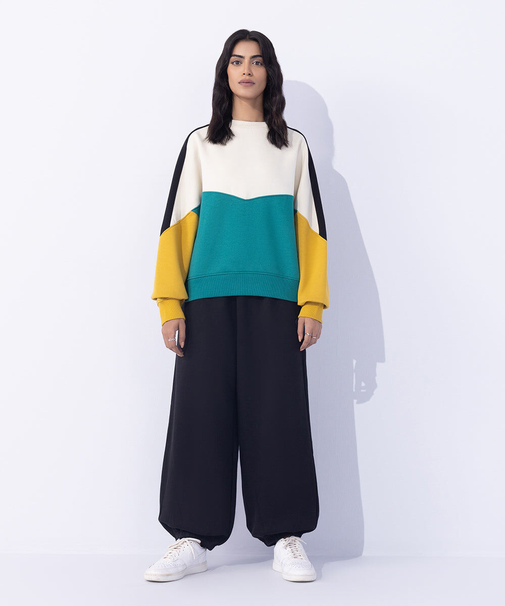 Woman - Multi Fleece Color Blocked Sweatshirt