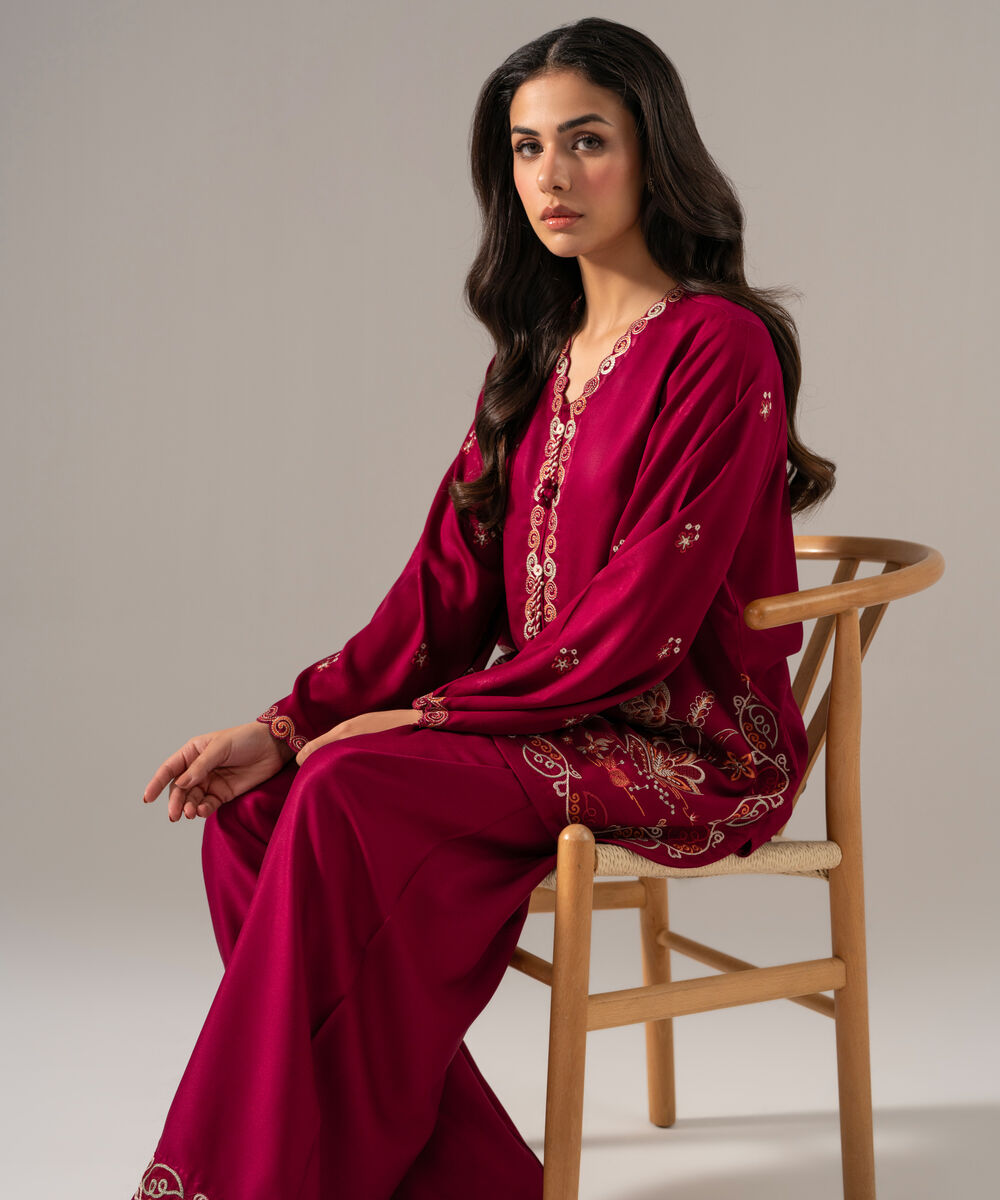 Women's RTW Bedford Solid Embroidered Plum Straight Shirt