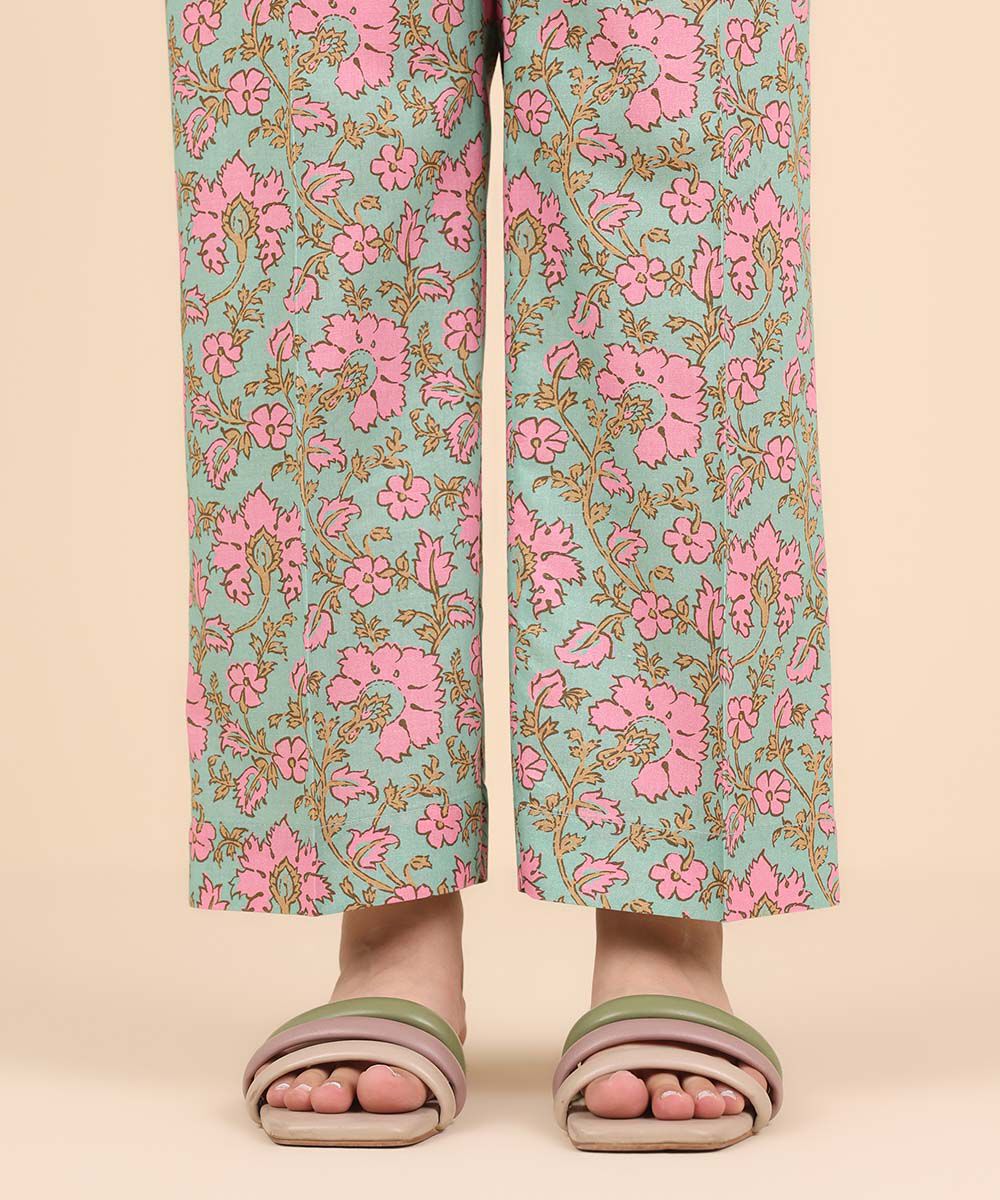 Women's Pret Cambric Multi Printed Straight Pants