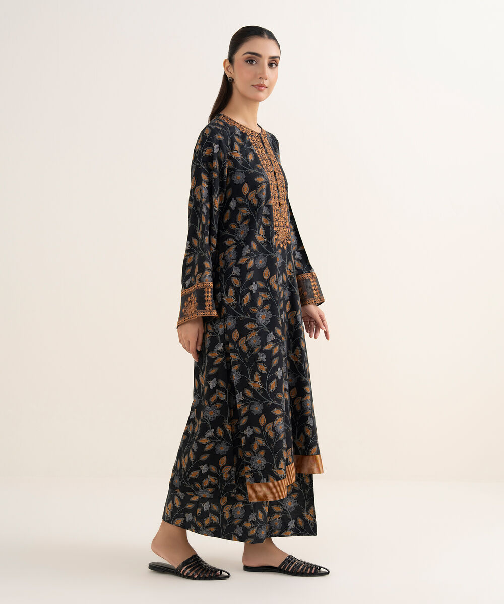 Women's RTW Herringbone Embroidered Black A-Line Shirt