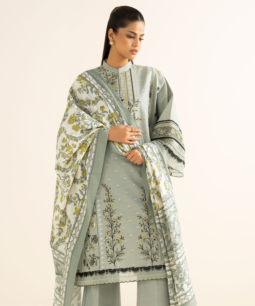 Women's Unstitched Light Khaddar Embroidered Grey 3 Piece Suit
