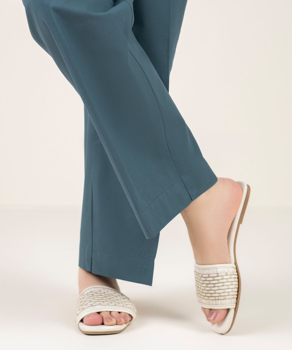 Women's RTW Cambric Solid Teal Straight Pants
