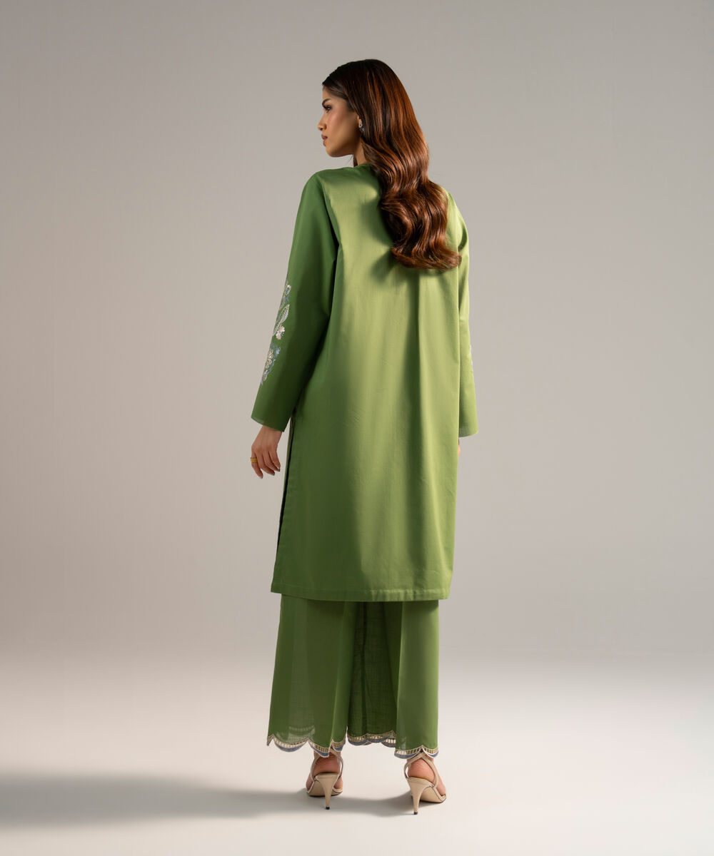 Women's RTW Crosshatch Embroidered Green Straight Shirt