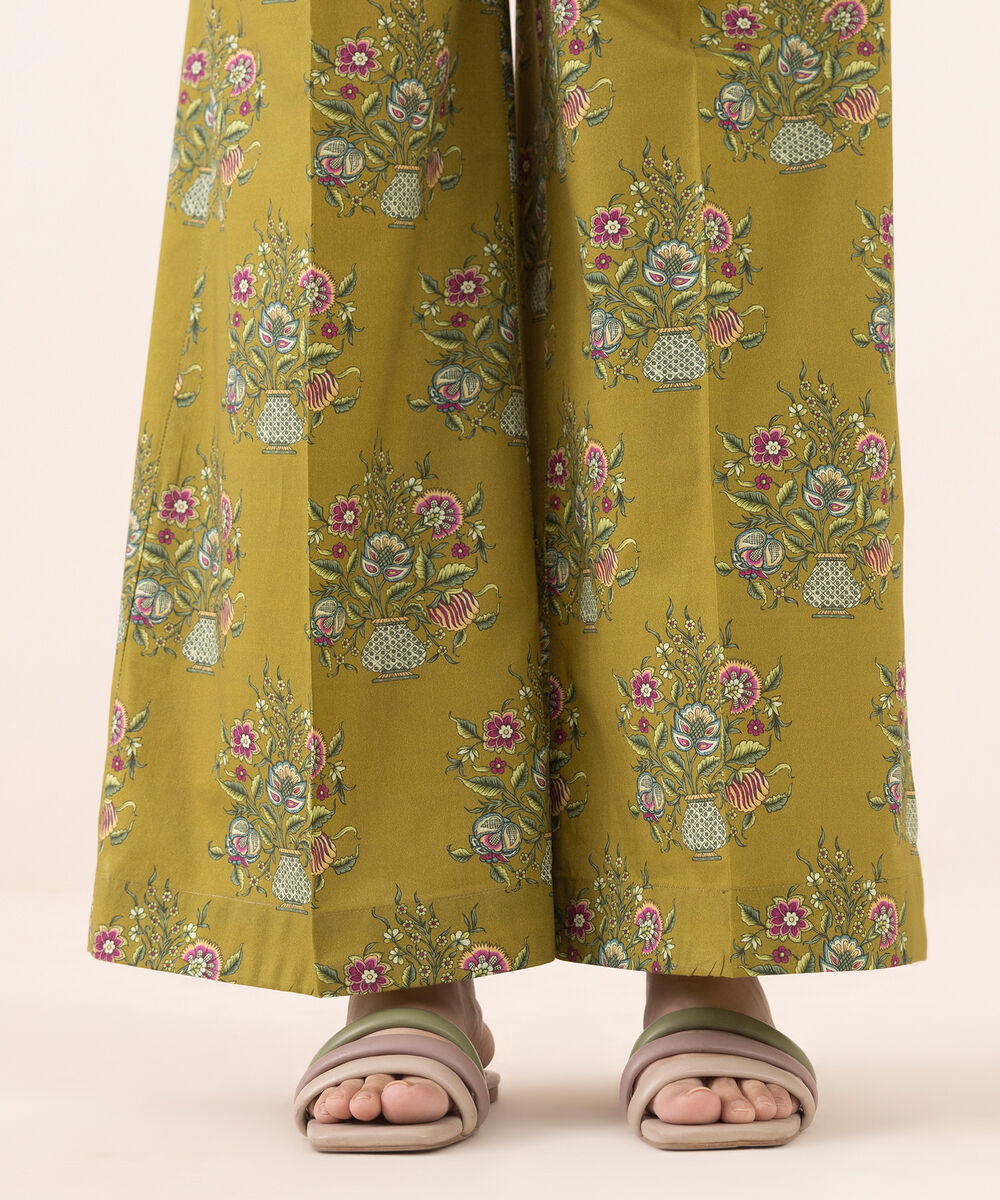 Women's RTW Cambric Green Printed Flared Pants