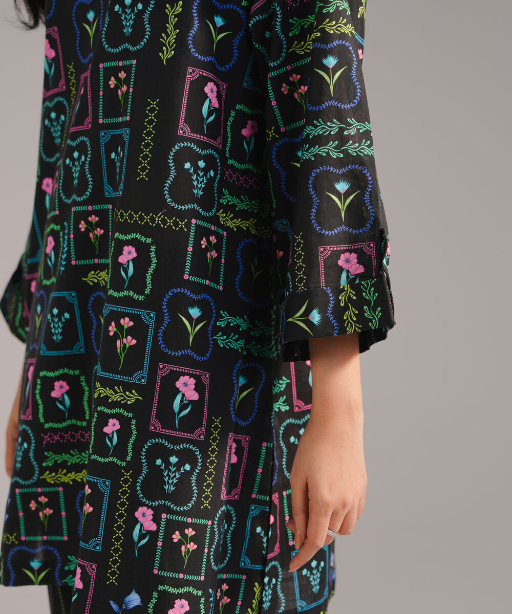 Women's RTW Crosshatch Printed Black Straight Shirt