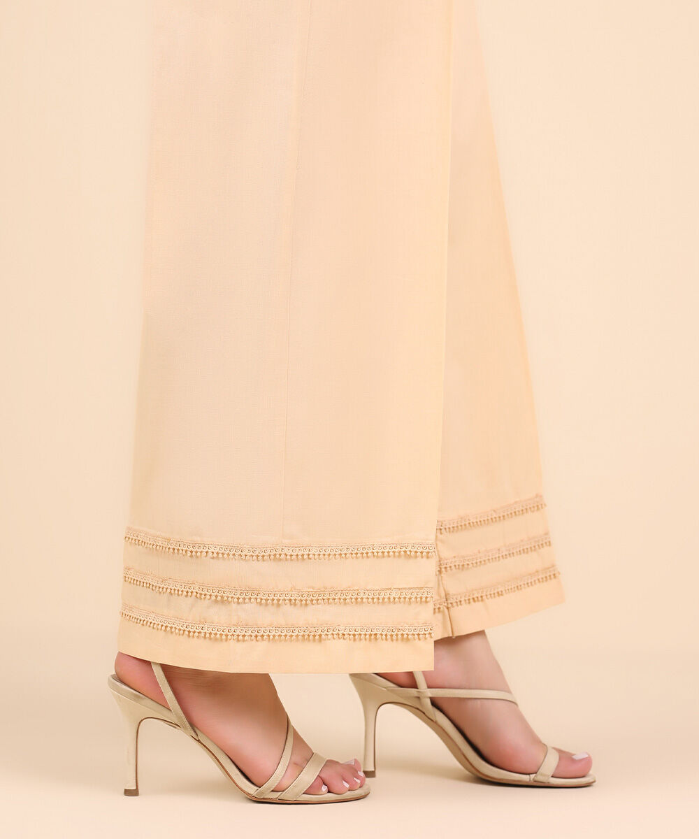 Women's Pret Cambric Off White Solid Culottes