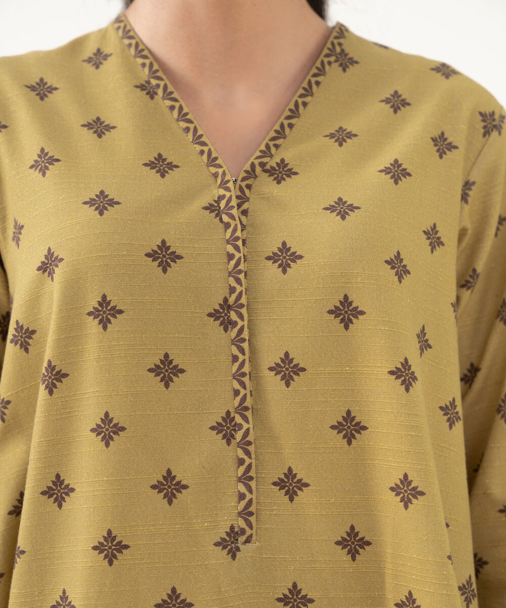 Women's Unstitched Light Khaddar Printed Yellow 2 Piece Suit