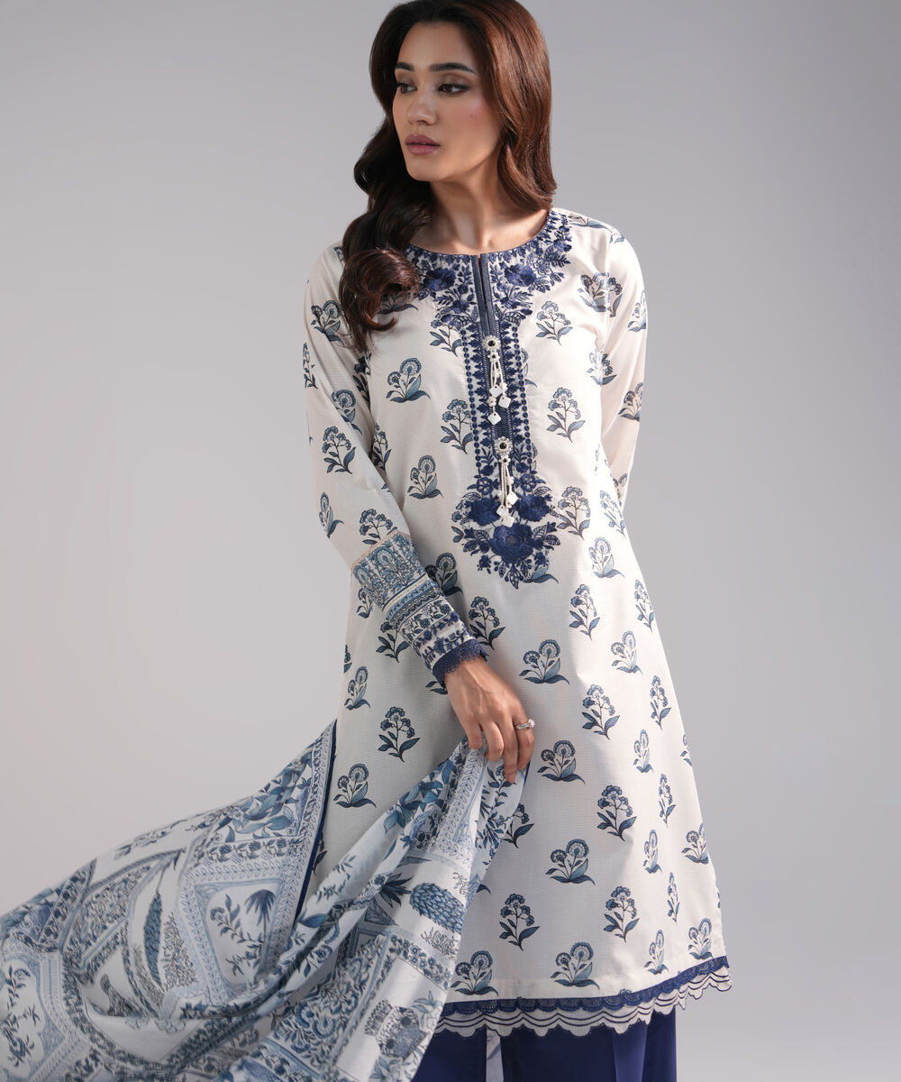 Women's RTW Zari Lawn Embroidered White 3 Piece Suit