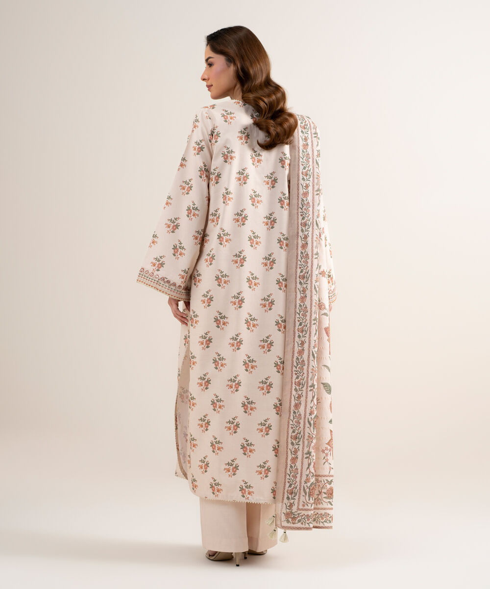 Women's Unstitched Zari Lawn Embroidered Tea Pink 3 Piece Suit