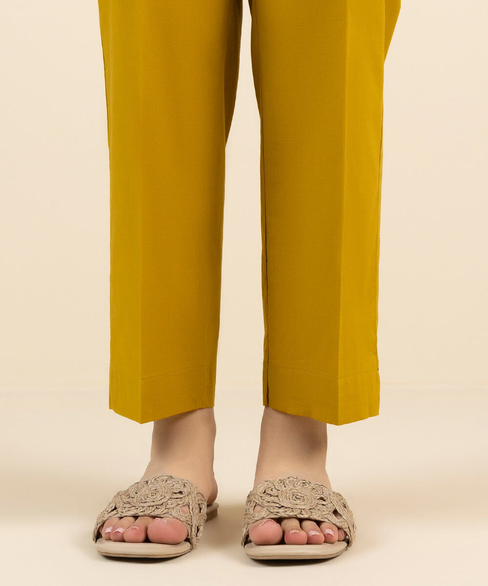 Woman - Yellow Solid Cambric Straight Pants