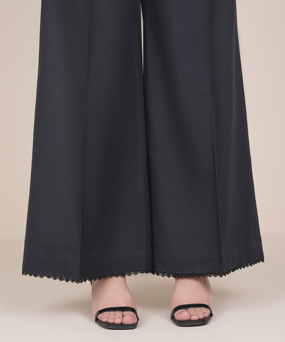 Women's RTW Cambric Black Solid Flared Pants