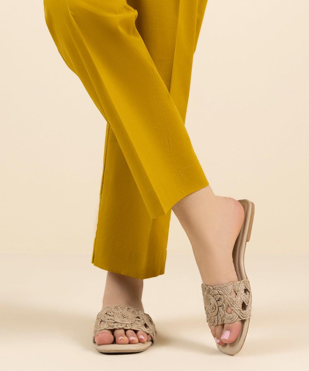 Woman - Yellow Solid Cambric Straight Pants