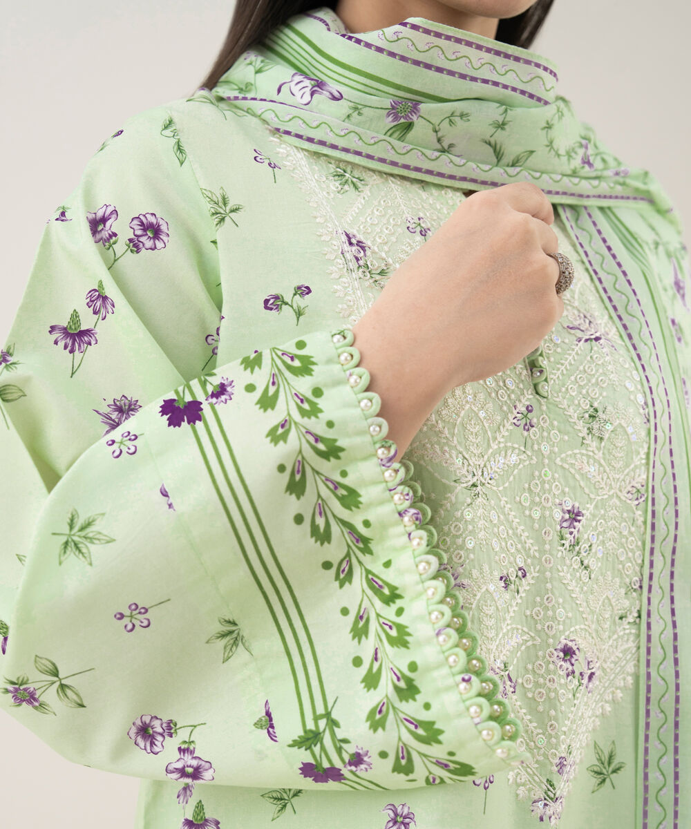 Women's Unstitched Lawn Embroidered Green 3 Piece Suit