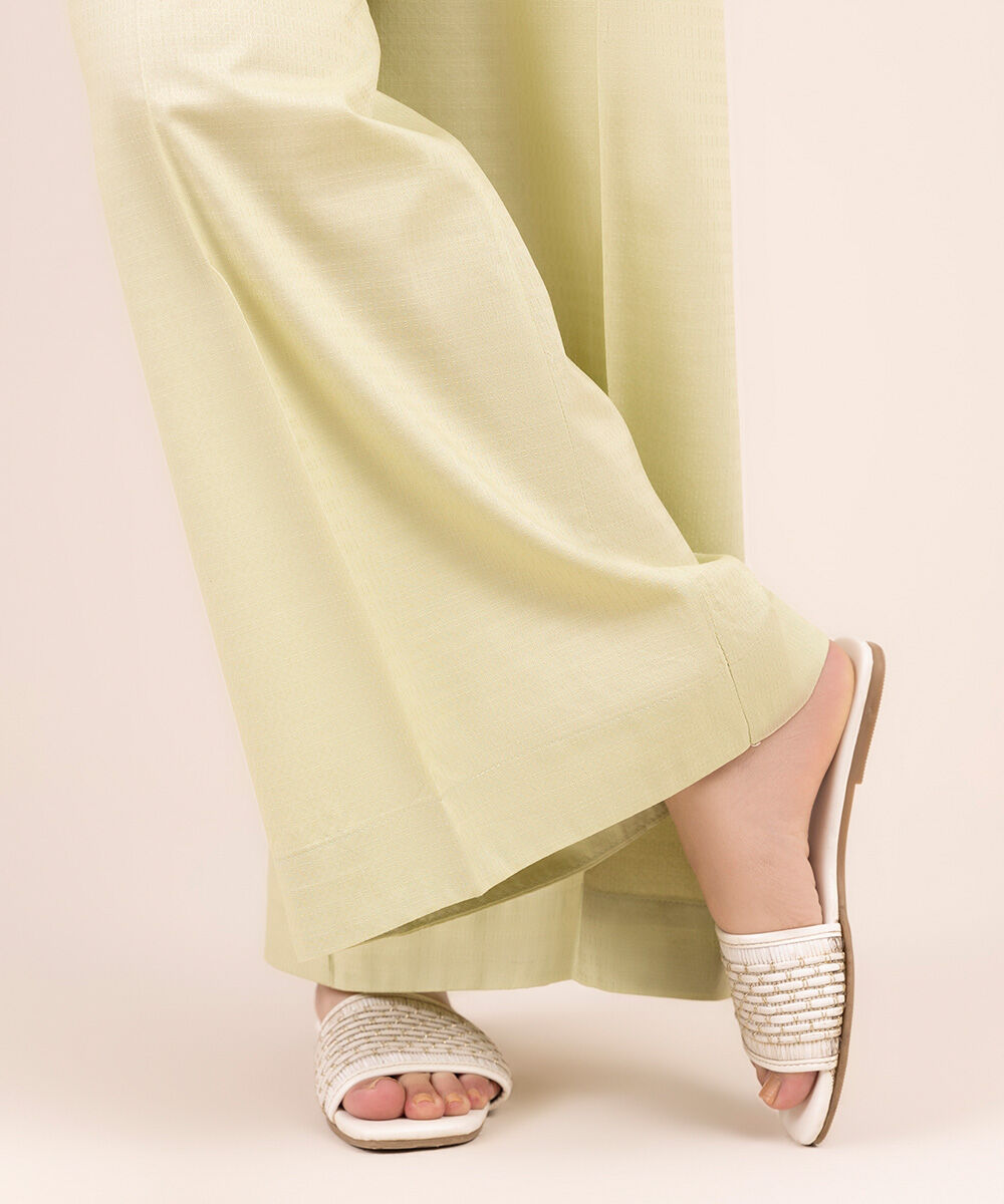 Women's Pret Dobby Green Solid Culottes