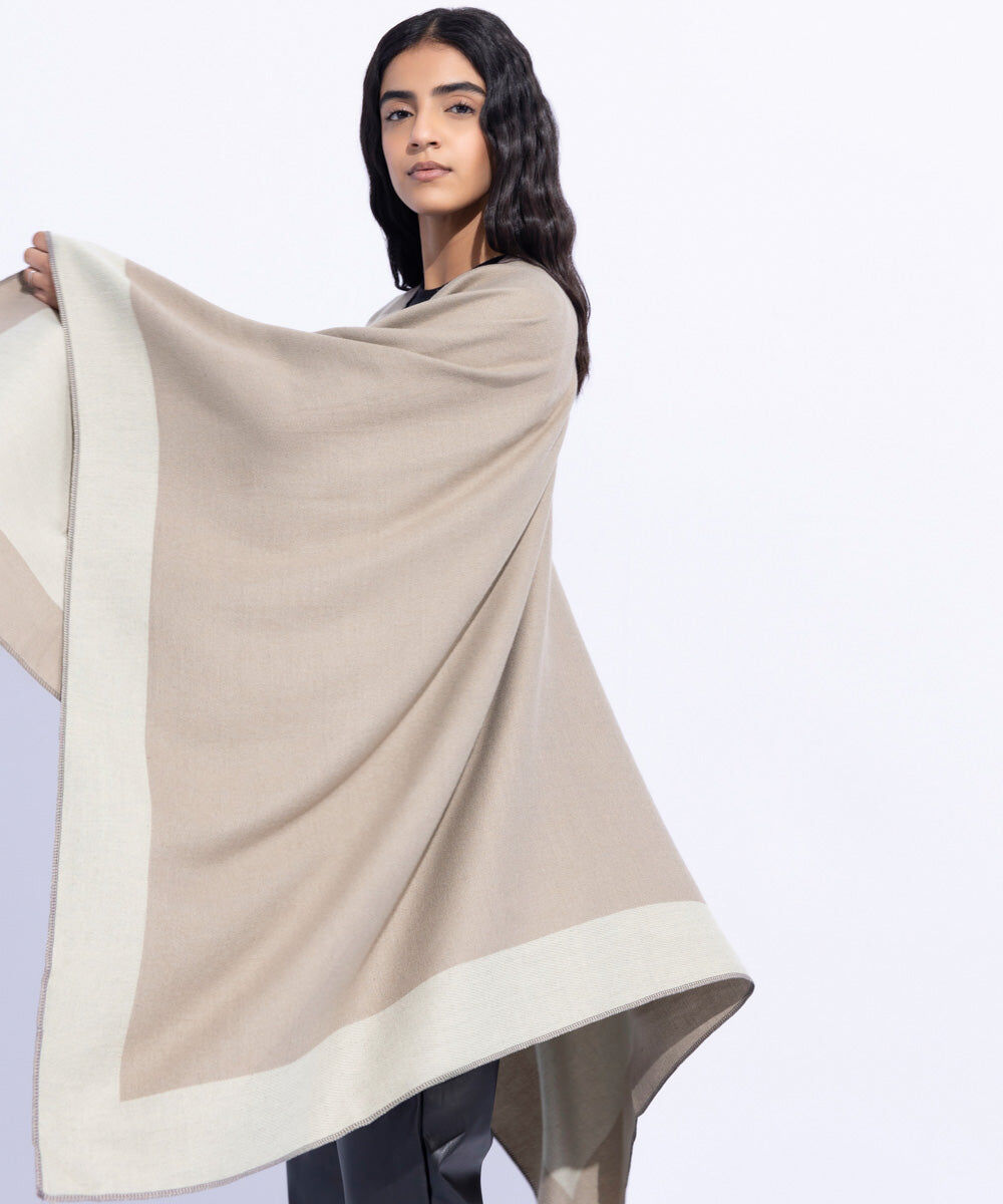 Woman - Brown Cape Shawl