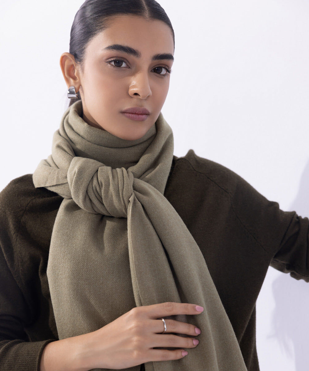 Women's Western Wear Grey Winter Scarf