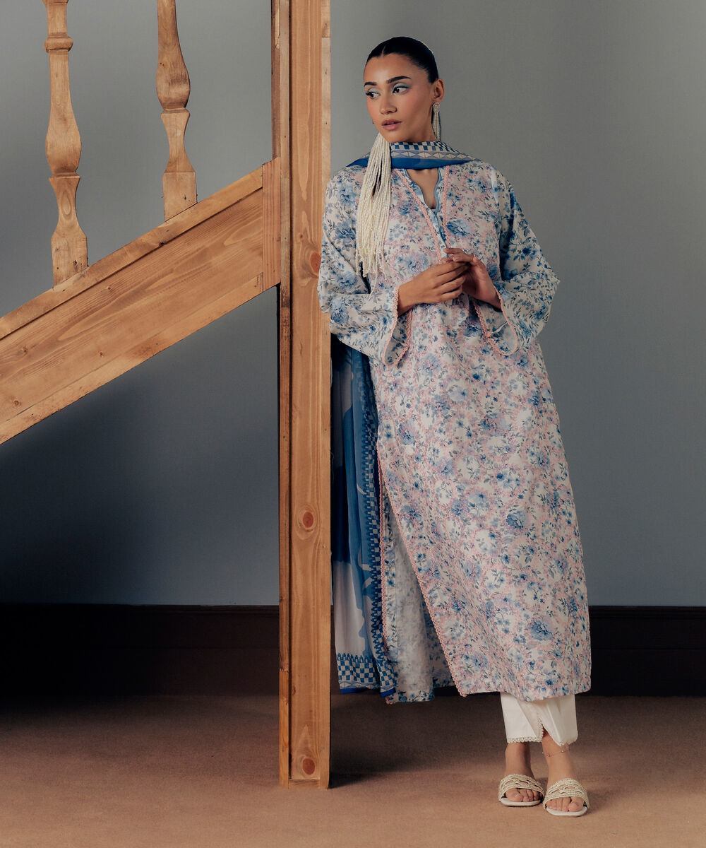 Women's RTW Dobby Embroidered White 3 Piece Suit