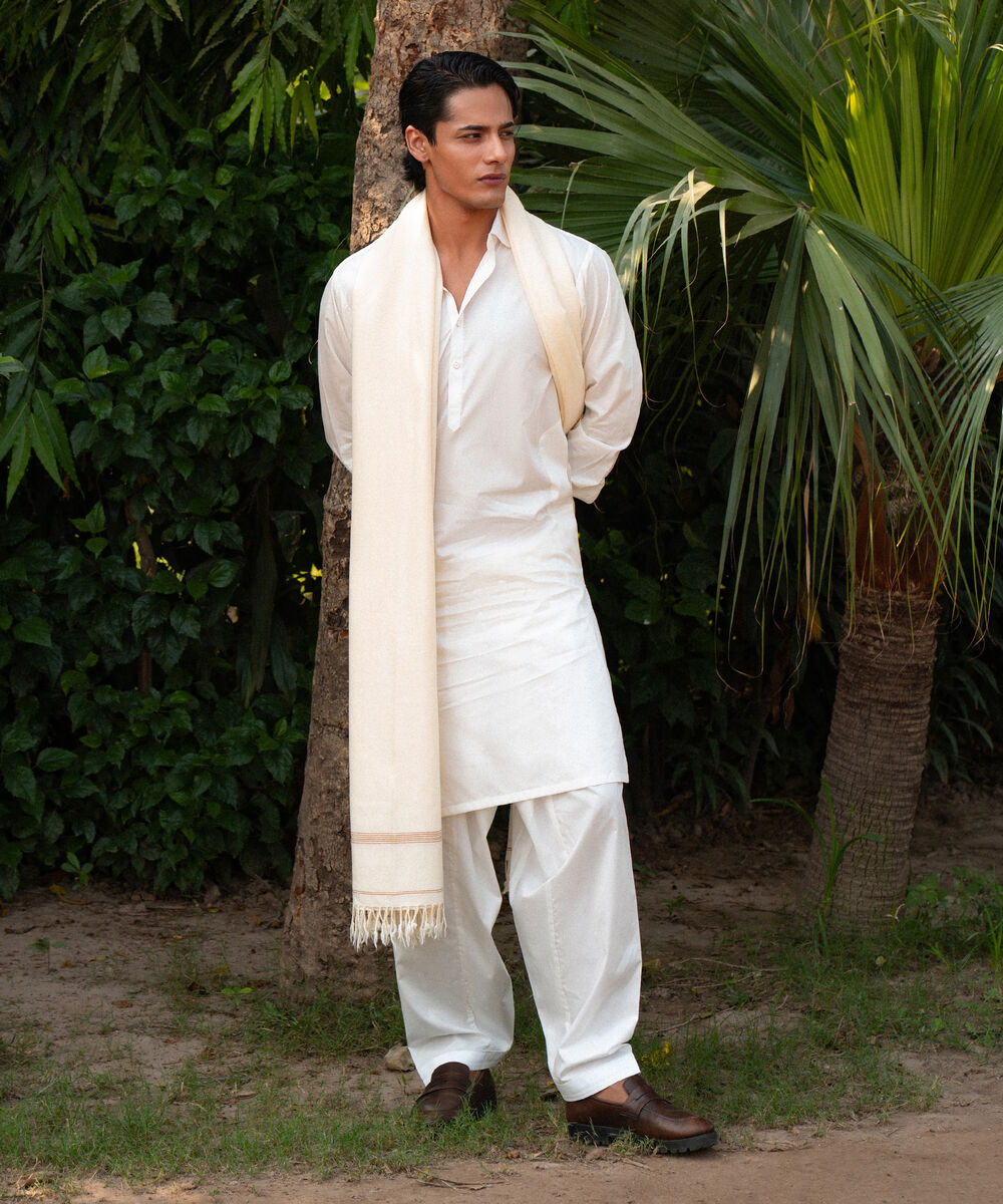 Men Wool Blended Off-White Shawl