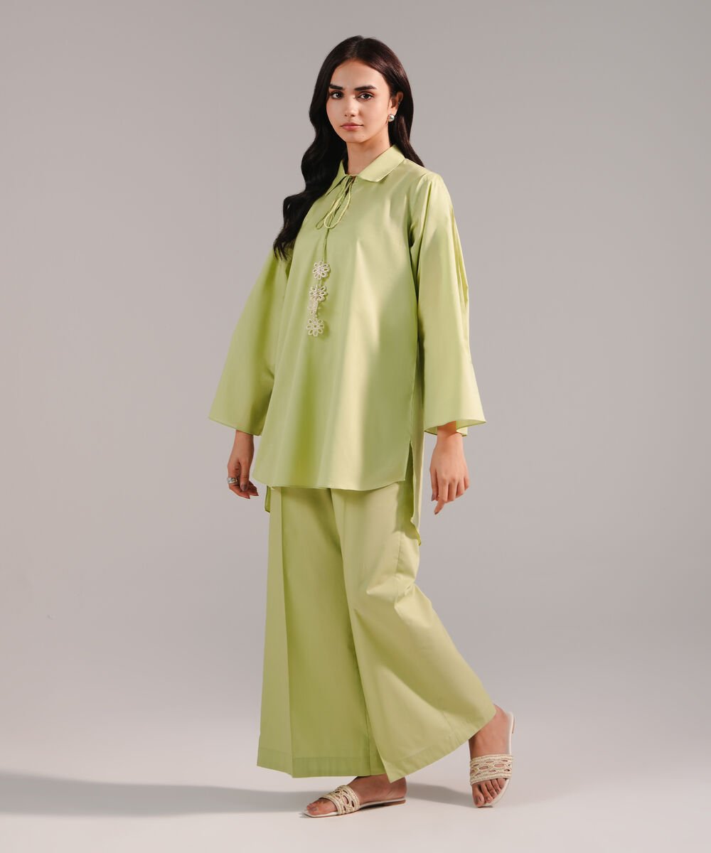 Women's RTW Crosshatch Solid Green Straight Shirt