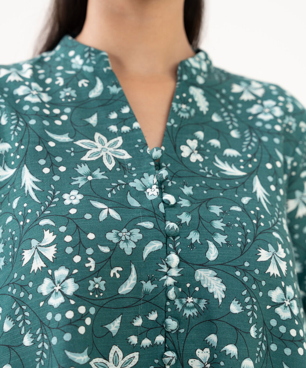 Women's Unstitched Light Khaddar Embroidered Green 3 Piece Suit