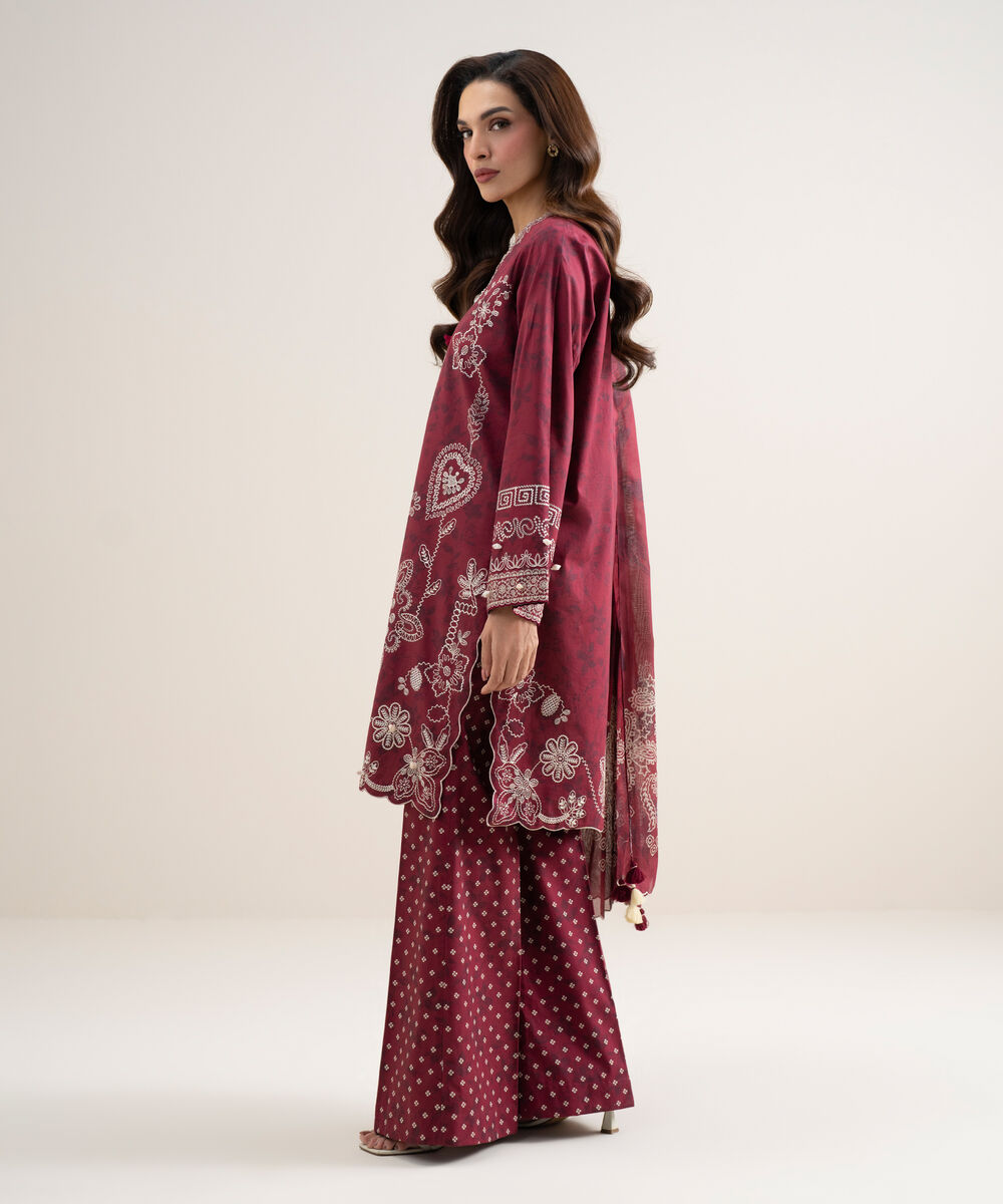 Women's Unstitched Lawn Embroidered Maroon 3 Piece Suit