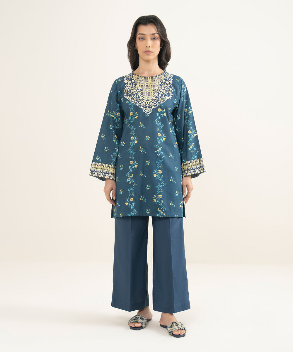 Women's RTW Crosshatch Embroidered Blue Straight Shirt