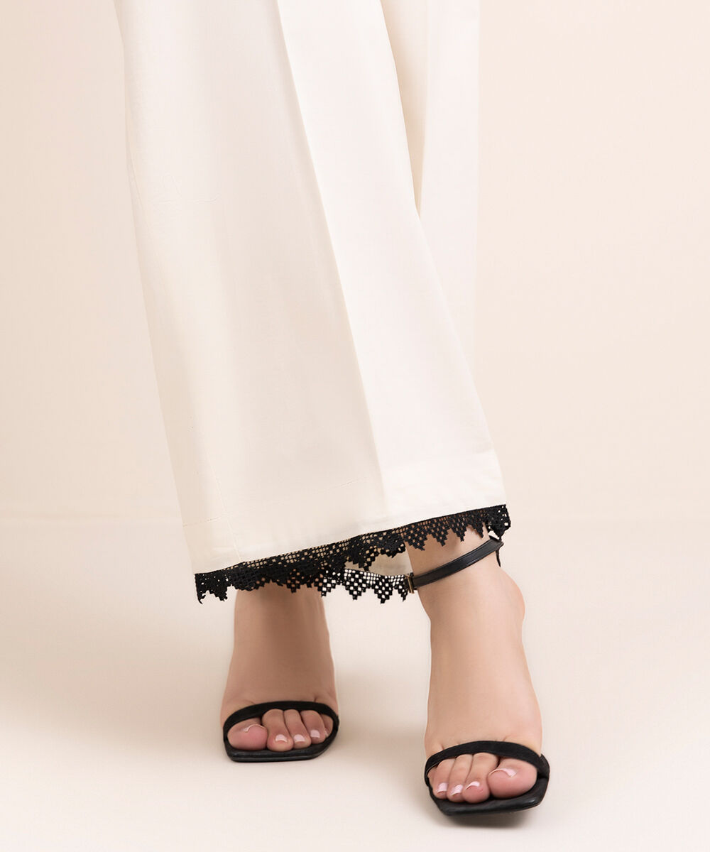 Women's Pret Cambric White Solid Culottes