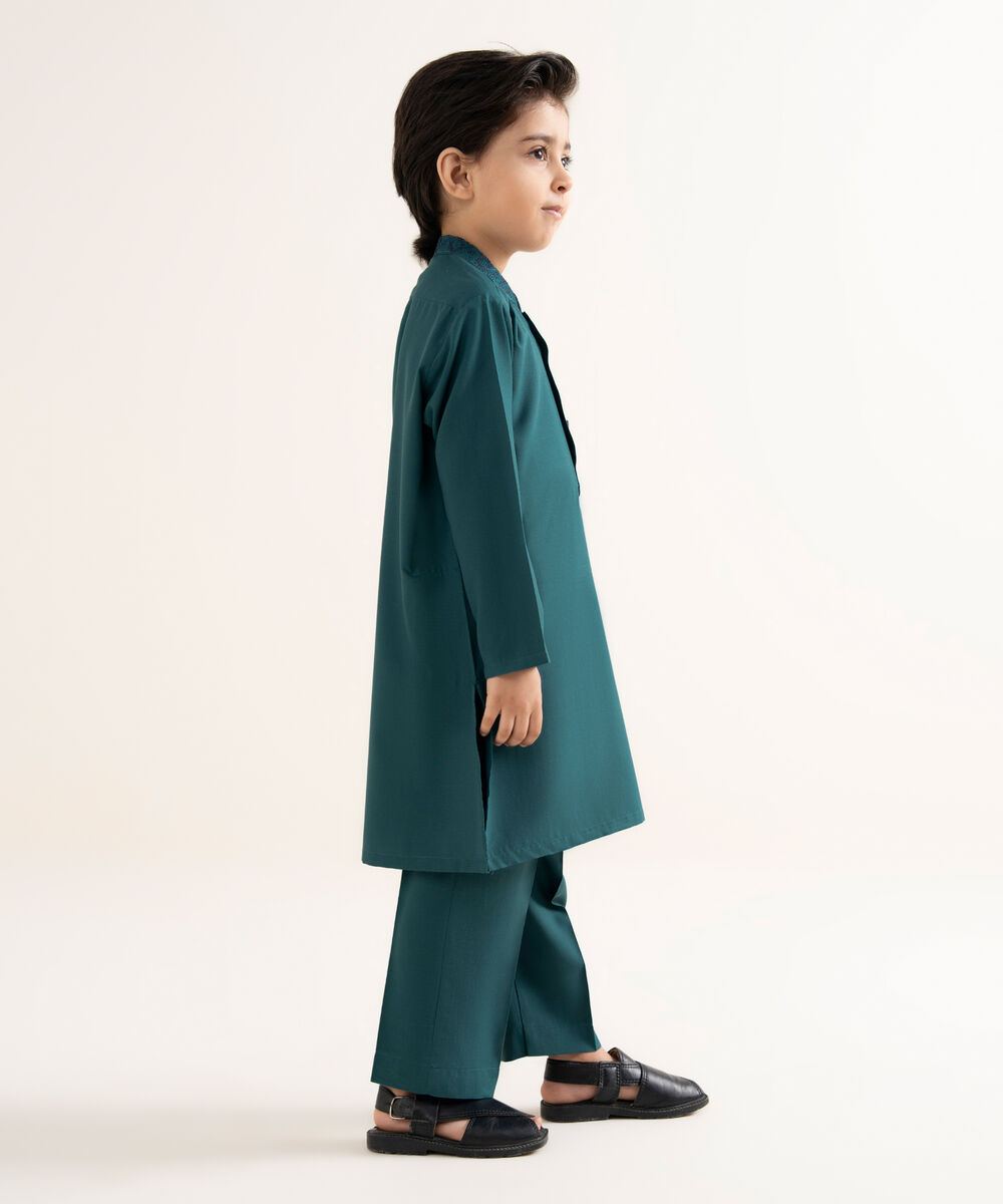 Men's Textured Wash & Wear Embroidered Blue Kurta Trouser