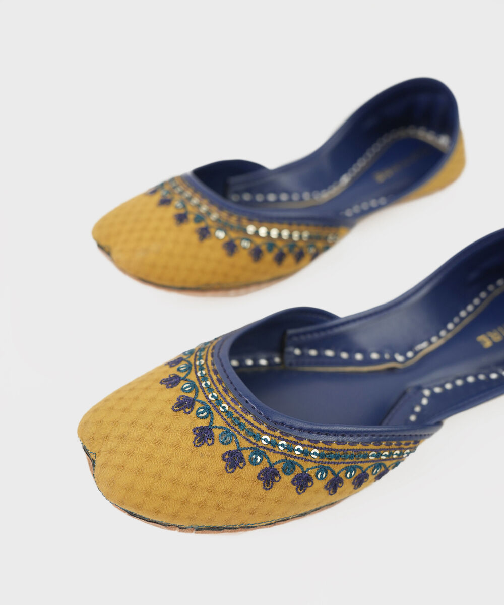 Women's Mustard Khussa