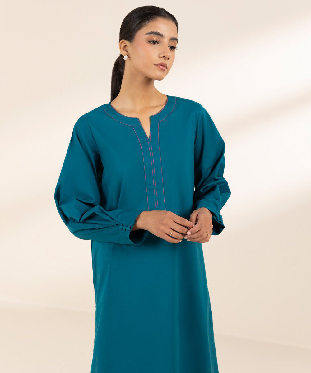 Woman - Green Solid Cambric Shirt