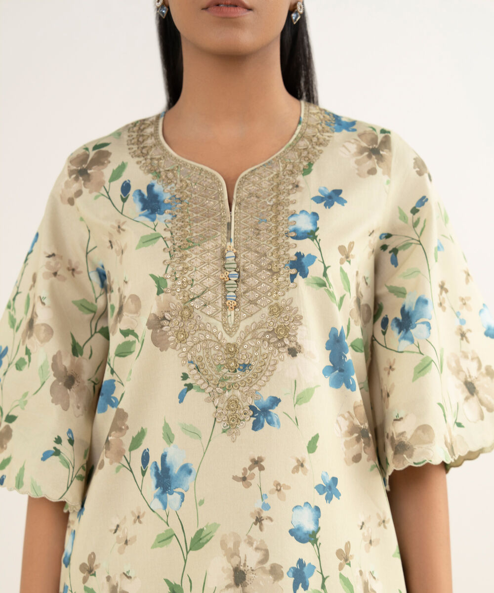 Women's Unstitched Lawn Embroidered Multi 3 Piece Suit