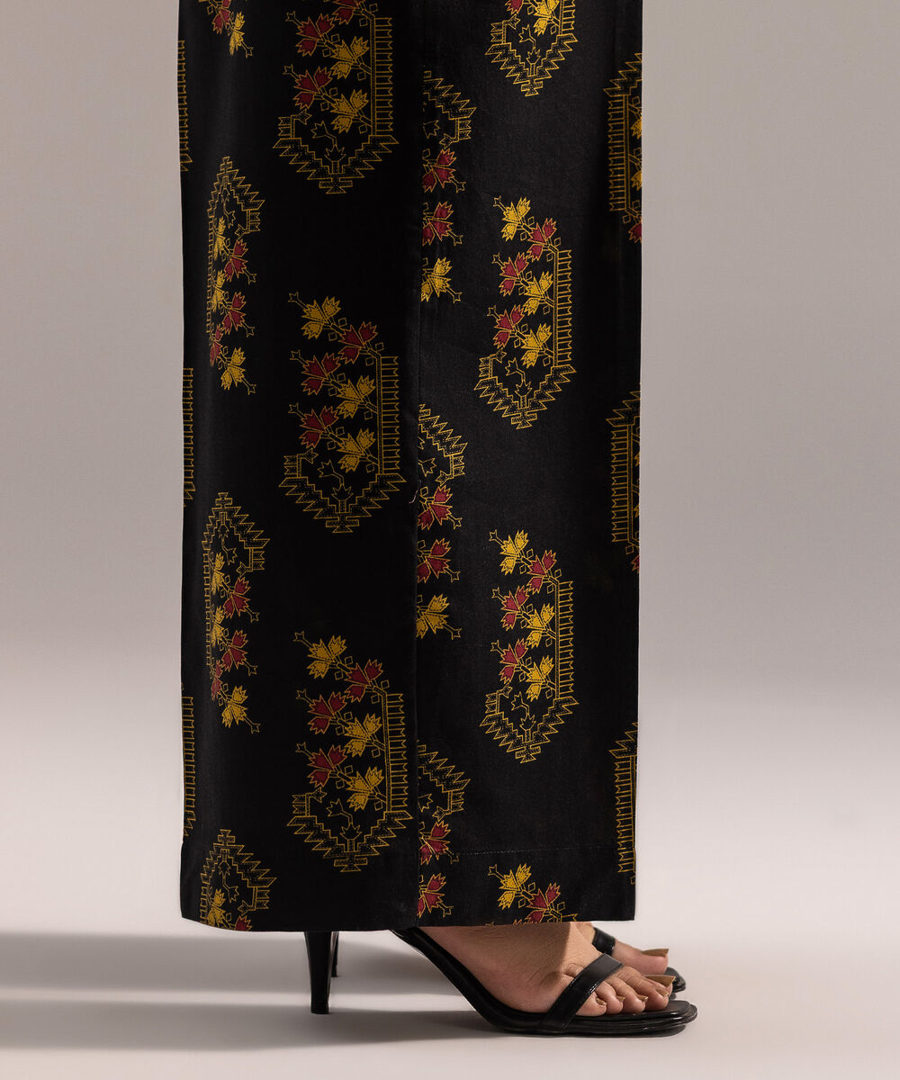 Women's RTW Cambric Printed Black Culottes