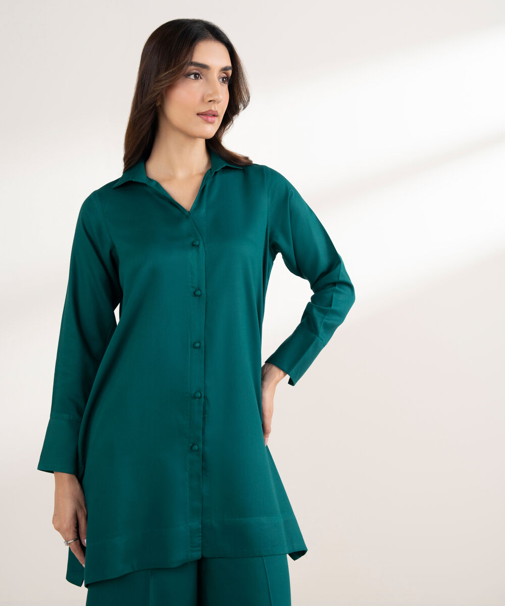 Women's RTW Bedford Solid Button Down Blue Shirt