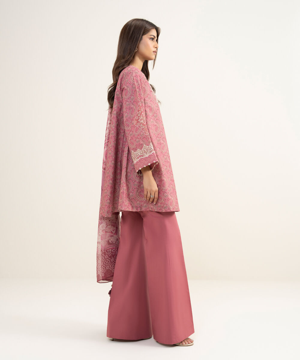 Women's Unstitched Zari Lawn Embroidered Red 3 Piece Suit