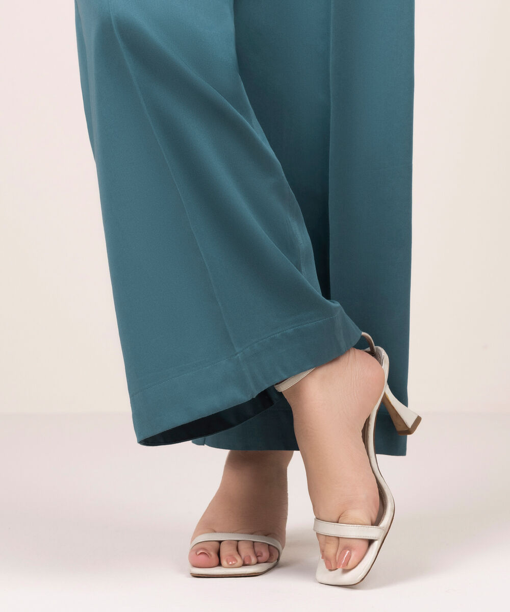 Women's RTW Cambric Solid Blue Culottes