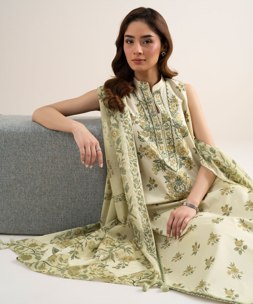 Women's Unstitched Zari Lawn Embroidered Off White 3 Piece Suit