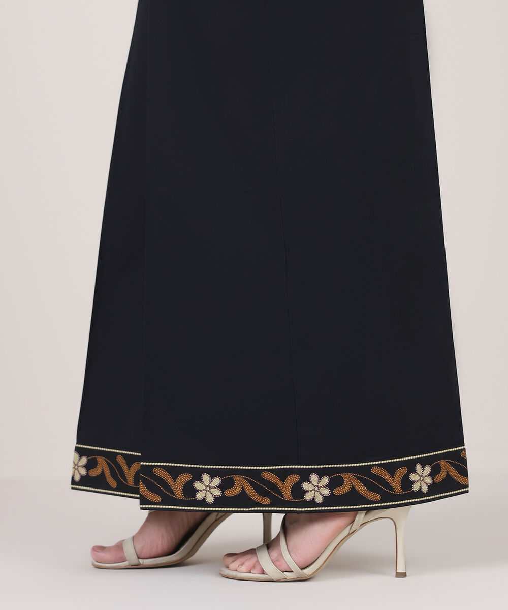 Women's RTW Cambric Black Solid Flared Pants