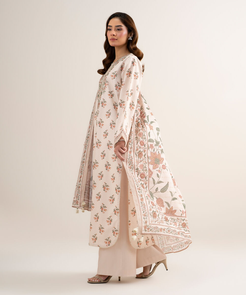 Women's Unstitched Zari Lawn Embroidered Tea Pink 3 Piece Suit