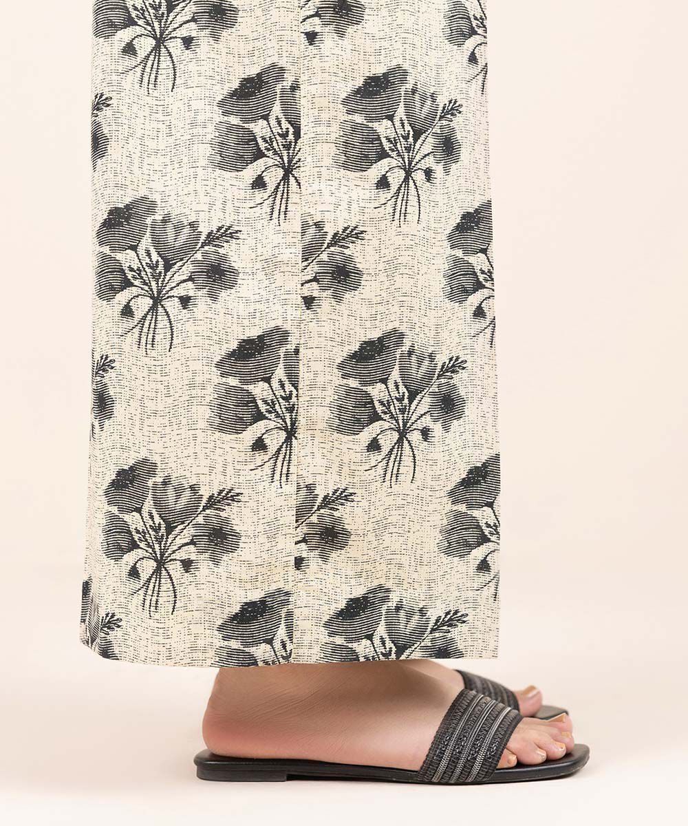 Women's Pret Cambric Black And White Printed Culottes