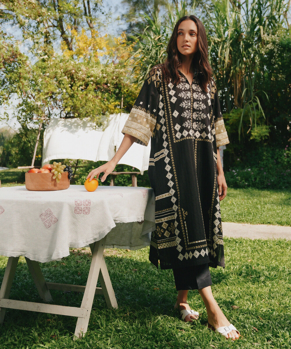 Women's RTW Textured Cotton Printed Black A-Line Shirt