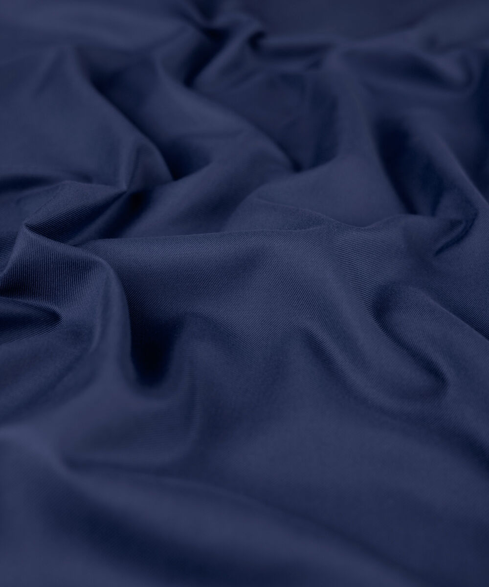 Men's Unstitched royal   textured wash & wear Suit