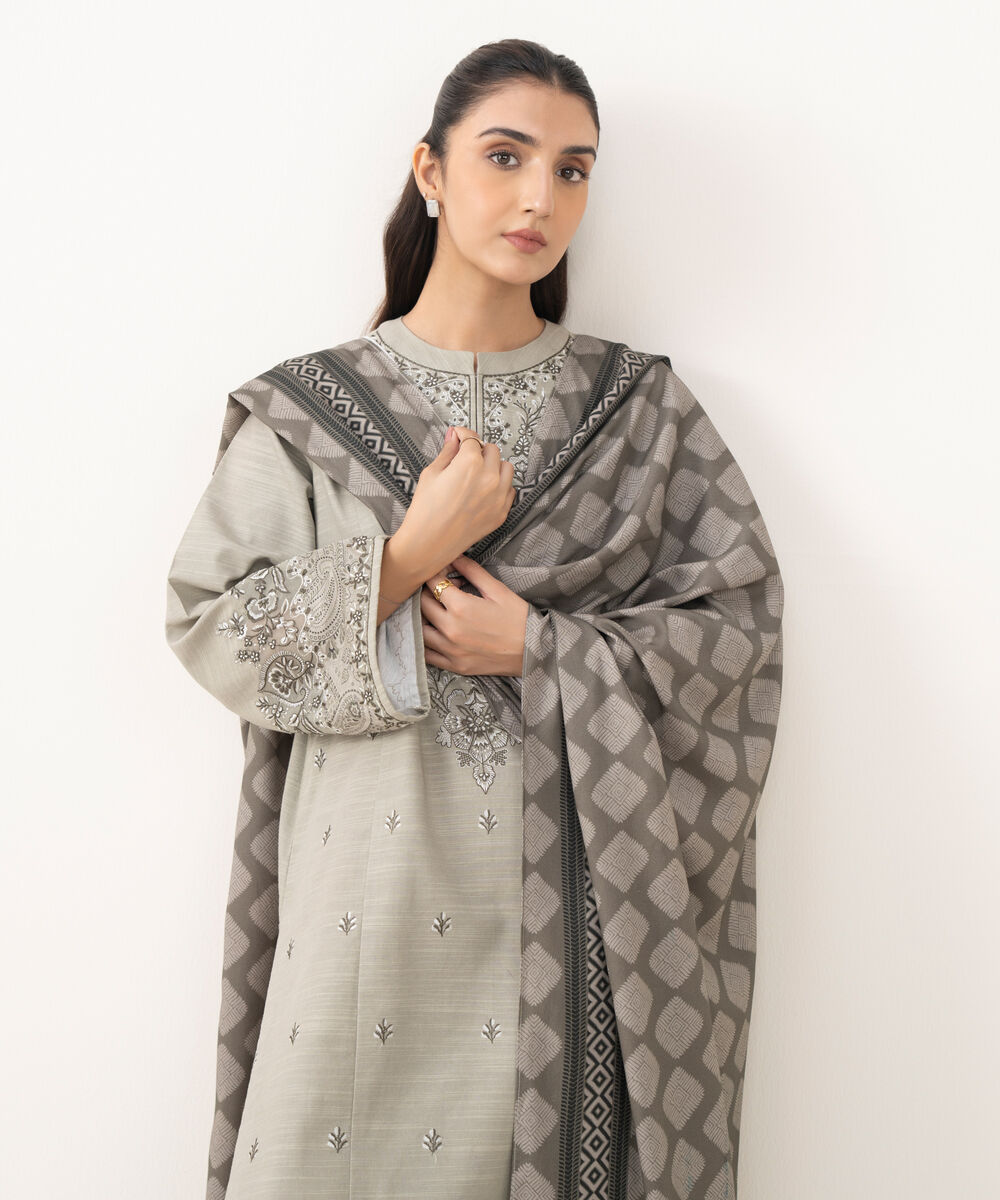 Women's Unstitched Khaddar Embroidered Grey 3 Piece Suit
